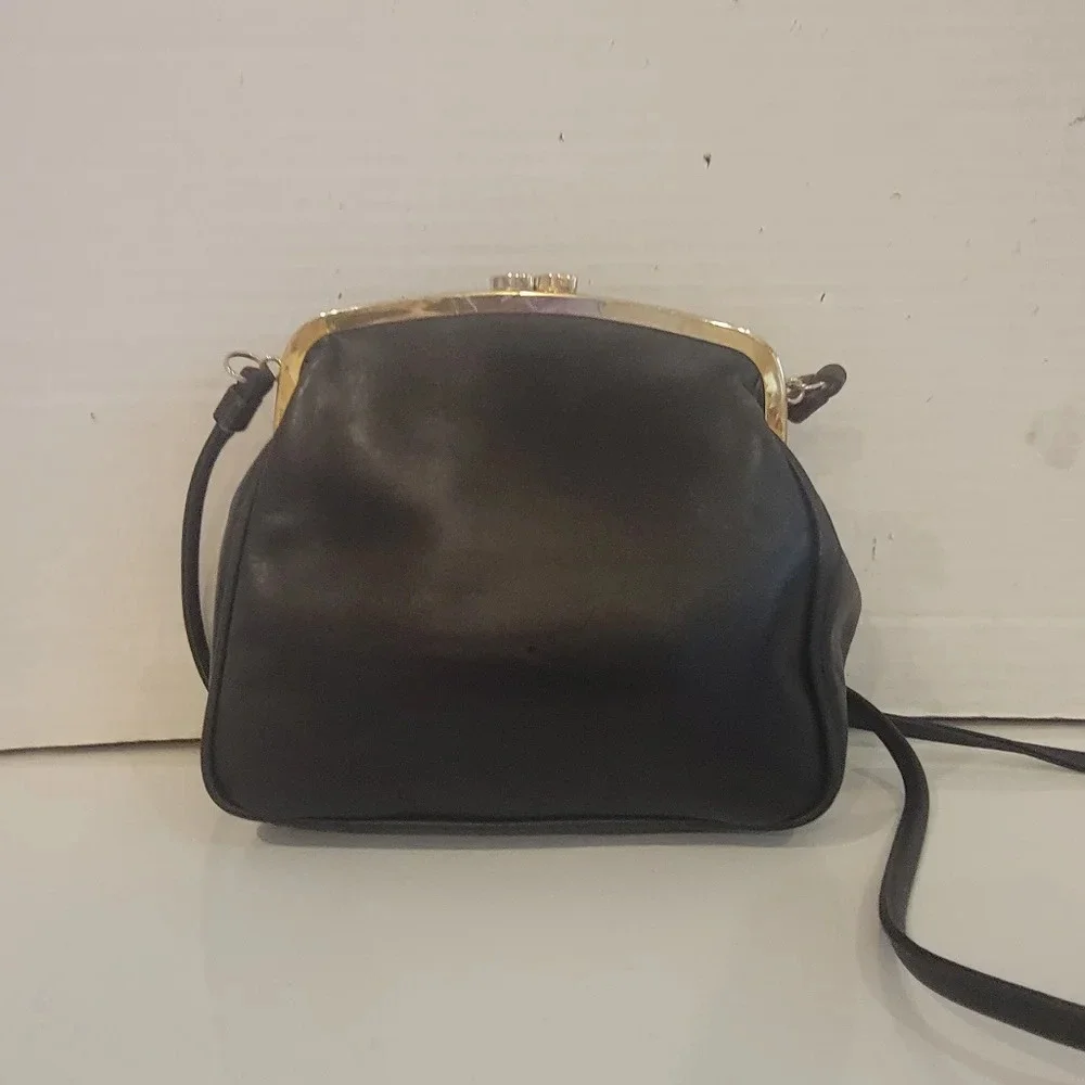 GIANI BERNINI BLACK LEATHER SMALL‎ CROSSBODY HANDBAG
